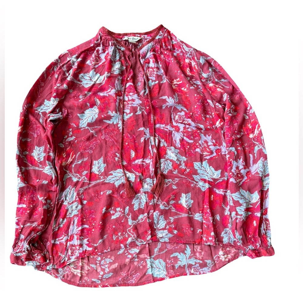 Lucky Brand Size Small Floral‎ Top. Medium, great condition.
